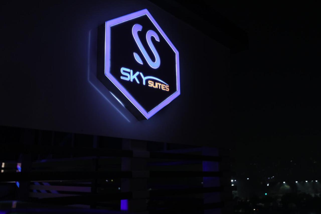 Sky Suites Gurgaon Exterior foto