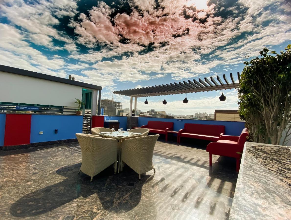 Sky Suites Gurgaon Exterior foto